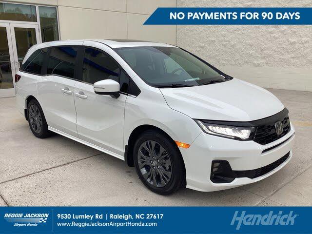 2026 Honda Odyssey Touring FWD
