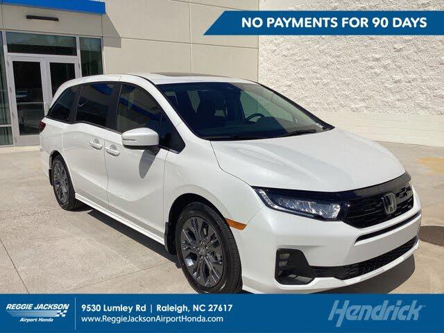 2026 Honda Odyssey Touring FWD