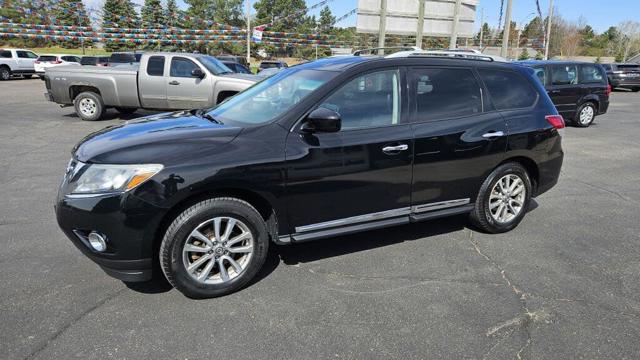 2013 Nissan Pathfinder S 4WD