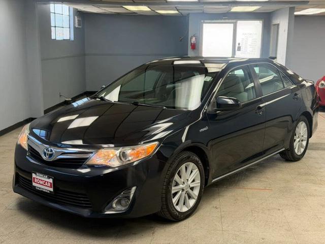 2012 Toyota Camry Hybrid XLE FWD