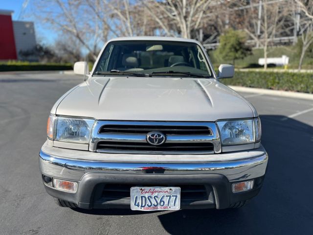 1999 Toyota 4Runner 4 Dr SR5 SUV