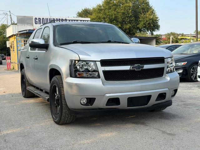2013 Chevrolet Avalanche LTZ Black Diamond