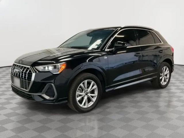 2021 Audi Q3 quattro S line Premium 45 TFSI