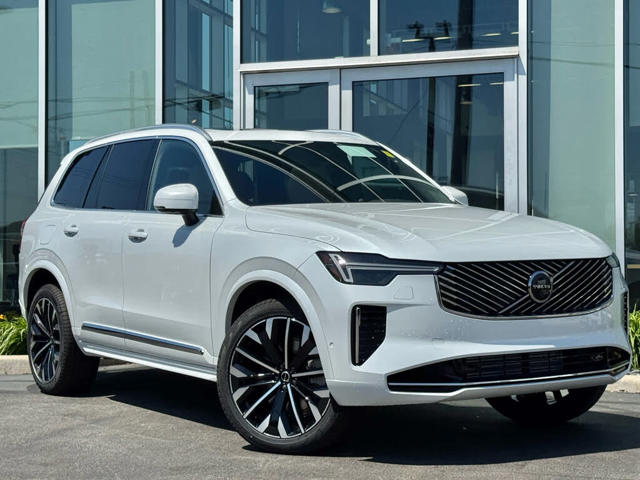 2026 Volvo XC90 Plug-In Hybrid B6 Plus Bright Theme AWD