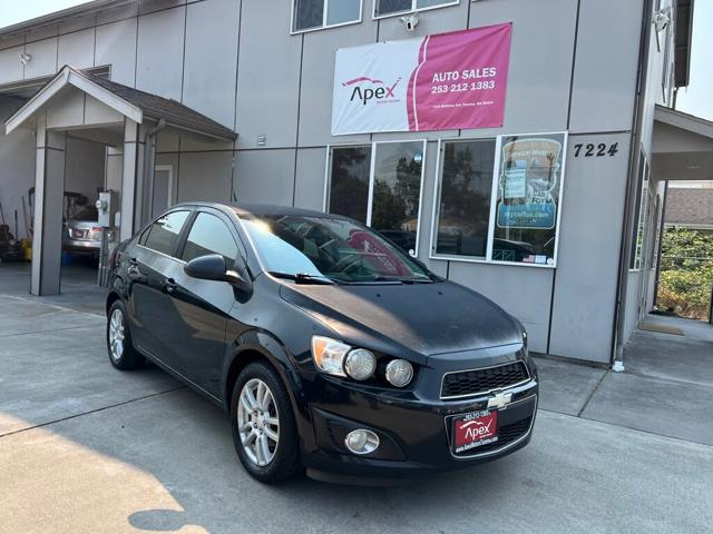 2013 Chevrolet Sonic LT Manual