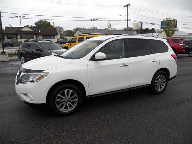 2013 Nissan Pathfinder SV 4WD