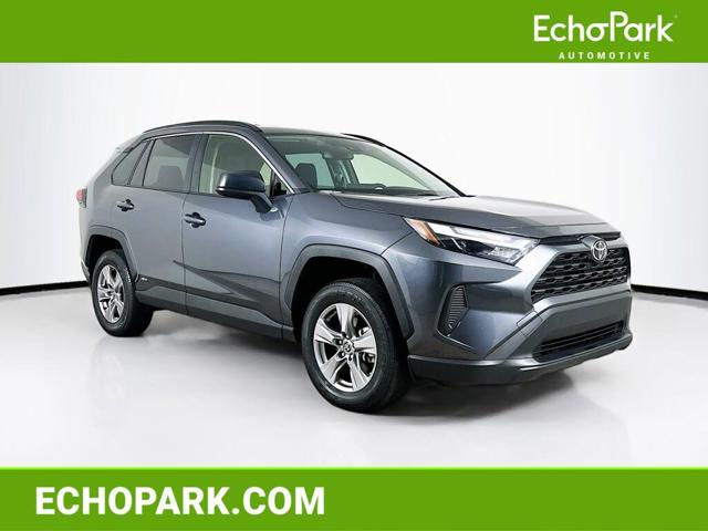 2025 Toyota RAV4 LE AWD