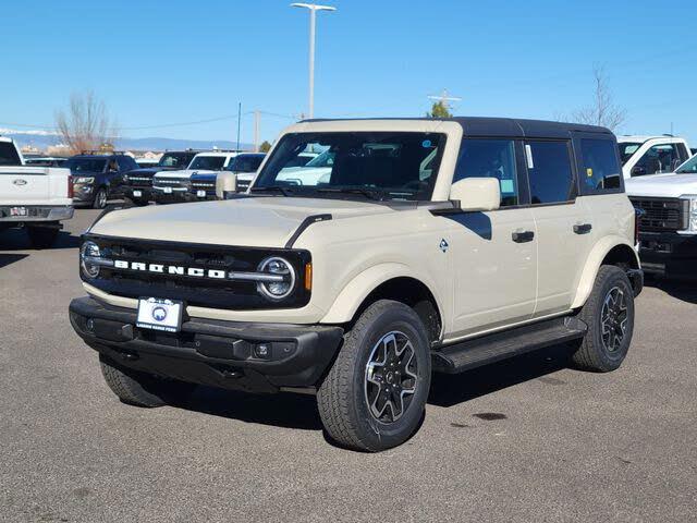 2026 Ford Bronco Outer Banks 4-Door 4WD