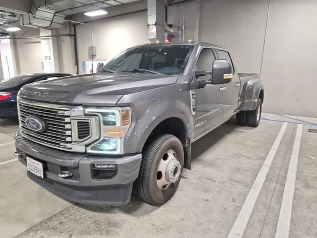 2022 Ford Super Duty F-350 DRW Limited