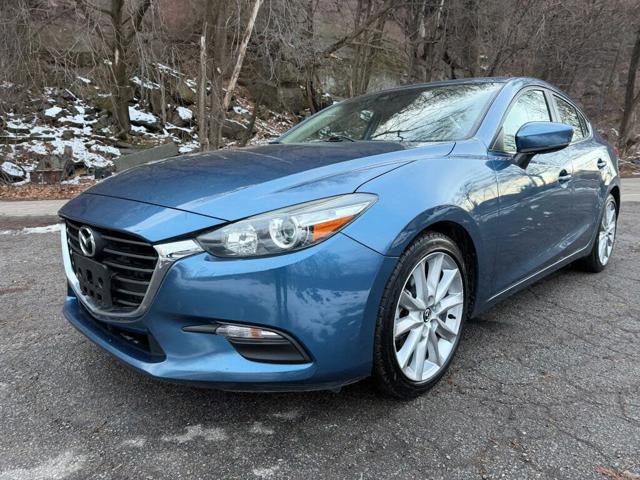2017 Mazda MAZDA3 Touring