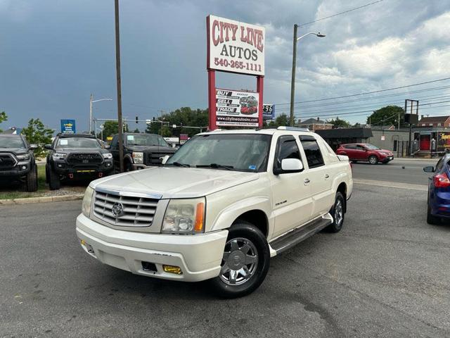 2005 Cadillac Escalade EXT Base