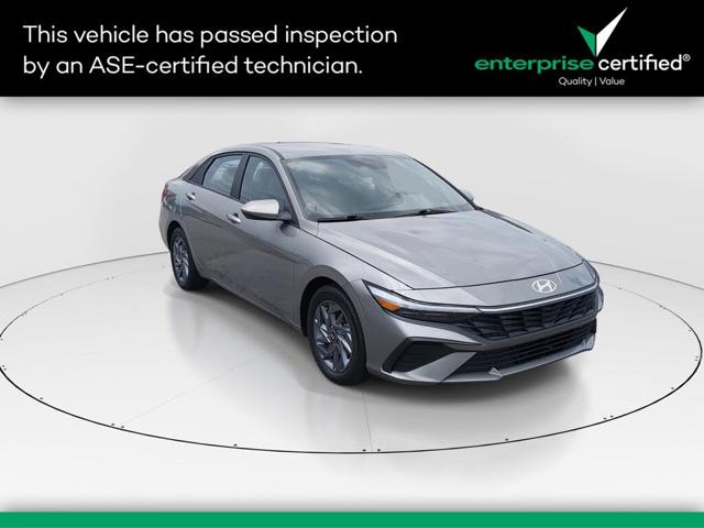 2024 Hyundai Elantra SEL FWD