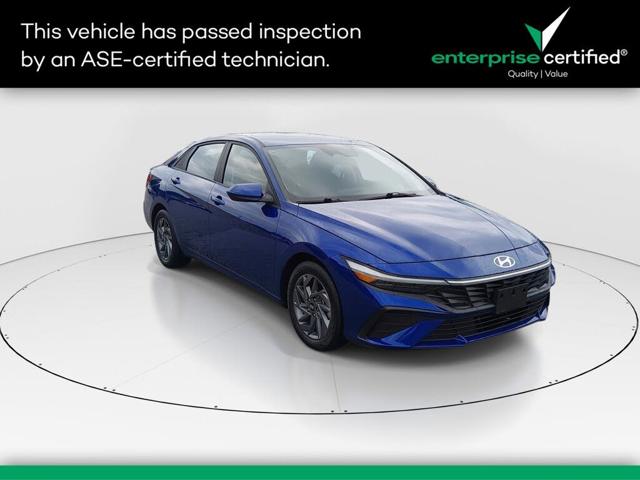 2024 Hyundai Elantra SEL FWD