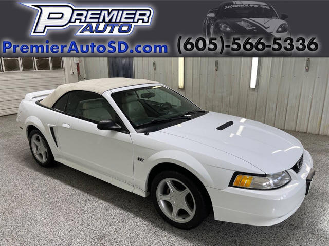 2000 Ford Mustang GT