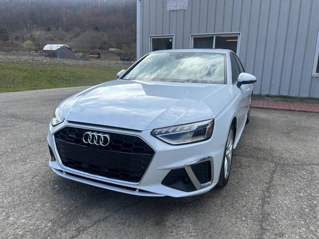 2022 Audi A4 quattro S line Prem Plus 45 TFSI