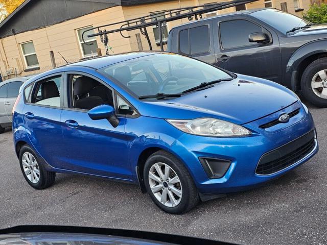 2011 Ford Fiesta SE Hatchback