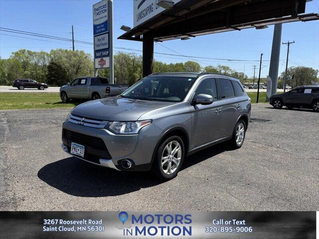2015 Mitsubishi Outlander SE