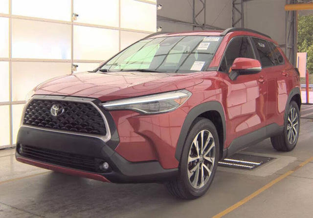 2023 Toyota Corolla Cross XLE FWD