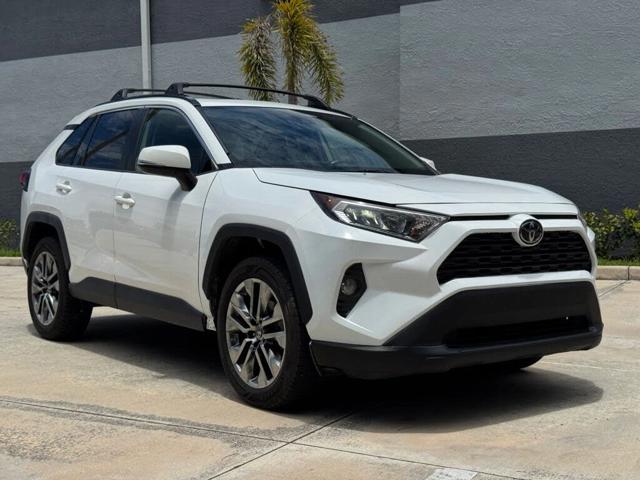 2019 Toyota RAV4 XLE Premium