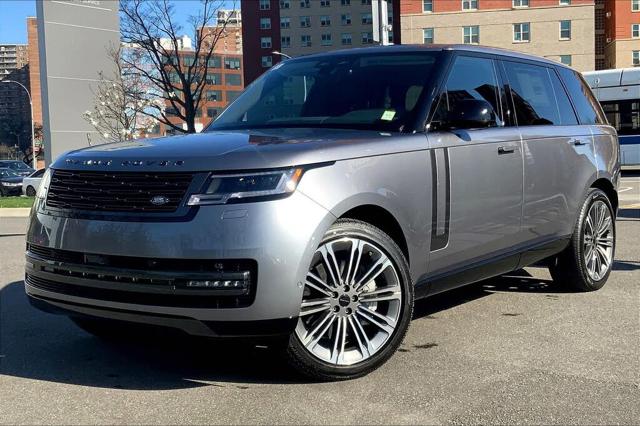 2026 Land Rover Range Rover P530 SE LWB AWD