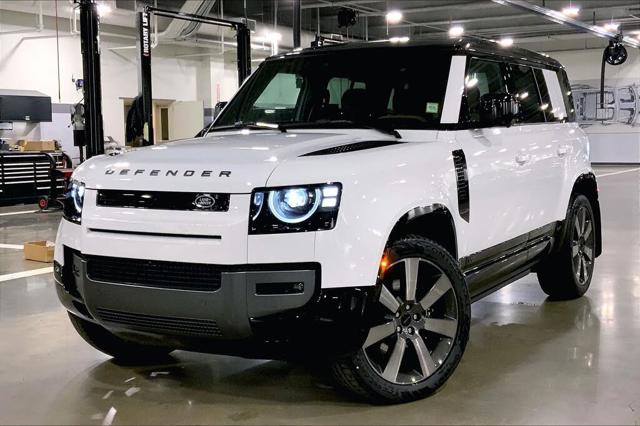 2026 Land Rover Defender 110 V8 P525 AWD
