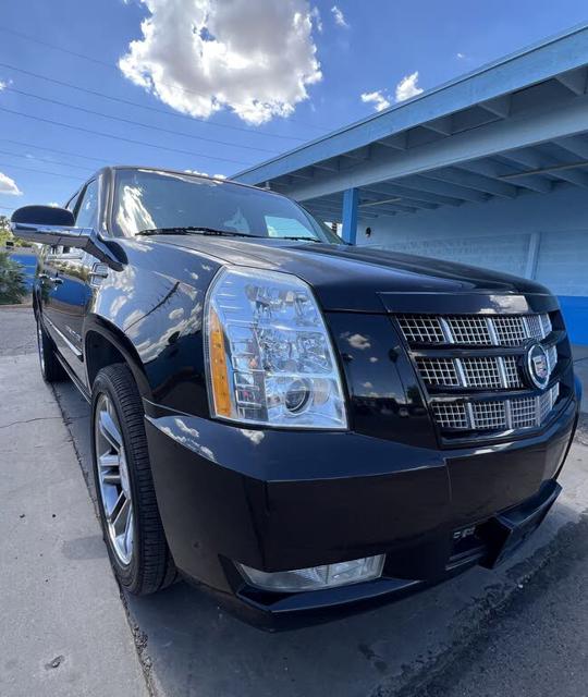 2013 Cadillac Escalade ESV Premium 4WD