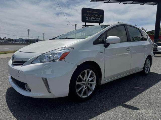 2014 Toyota Prius v Three