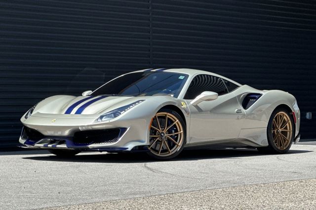 2019 Ferrari 488 Pista Base