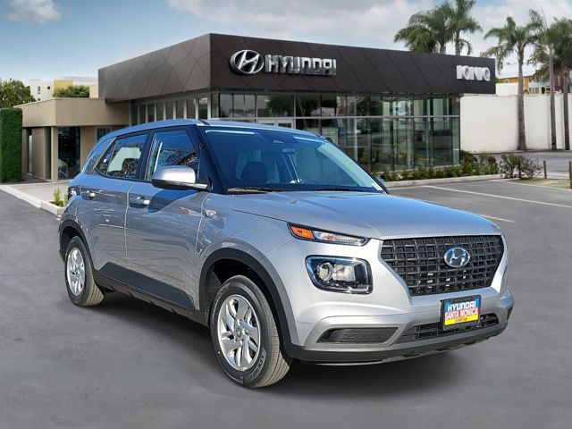 2026 Hyundai Venue SE FWD