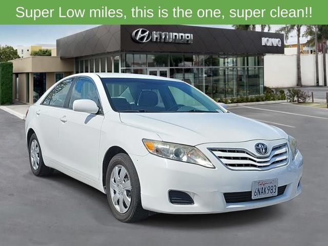 2011 Toyota Camry LE
