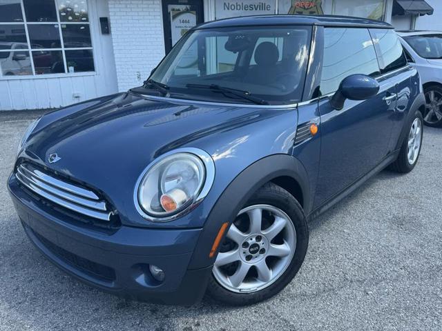 2009 MINI Cooper Base