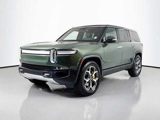 2024 Rivian R1S Adventure