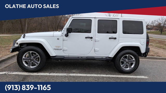 2015 Jeep Wrangler Unlimited Unlimited Sahara 4WD
