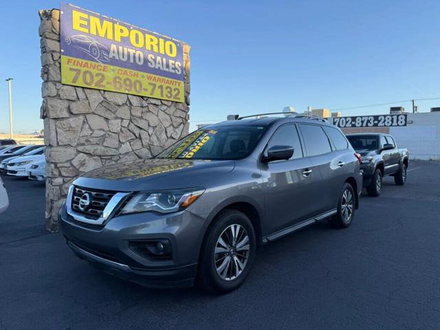 2017 Nissan Pathfinder SL