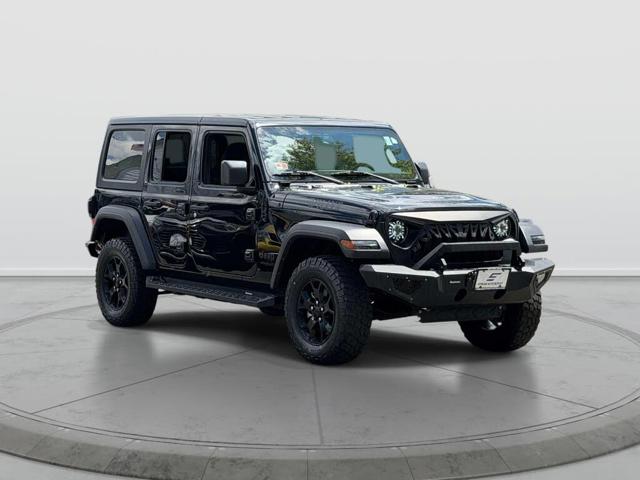 2022 Jeep Wrangler Unlimited Willys 4WD