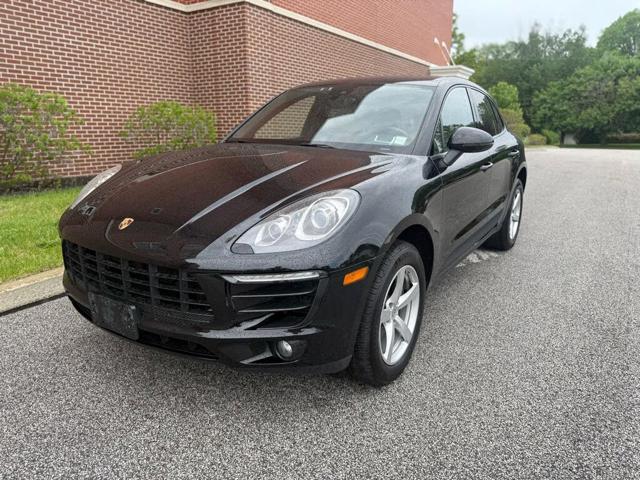 2017 Porsche Macan AWD