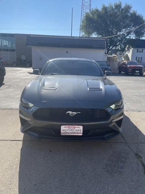 2020 Ford Mustang EcoBoost