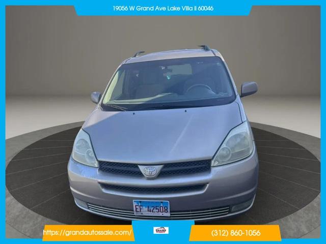 2004 Toyota Sienna 4 Dr XLE Passenger Van