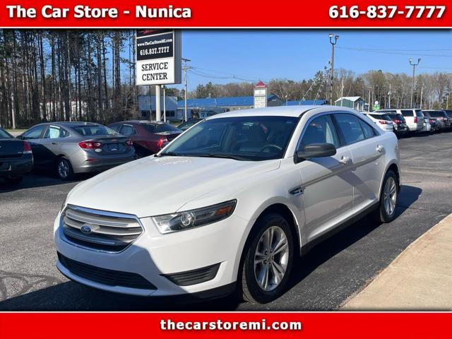 2015 Ford Taurus SE