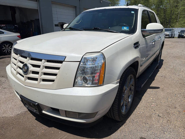 2010 Cadillac Escalade EXT Premium