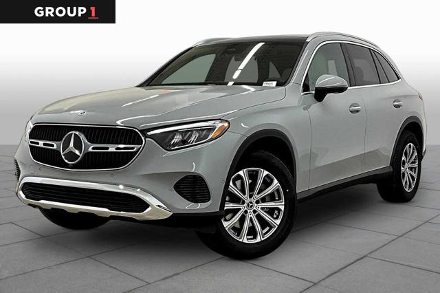 2026 Mercedes-Benz GLC 300 RWD