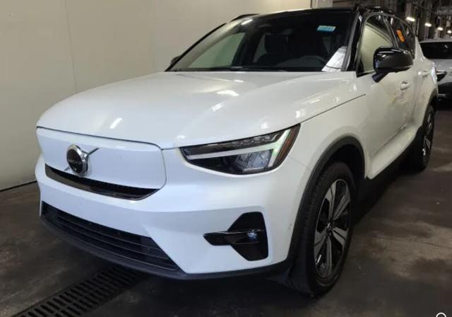 2023 Volvo XC40 Recharge Pure Electric Twin Plus eAWD
