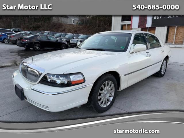 2007 Lincoln Town Car Signature