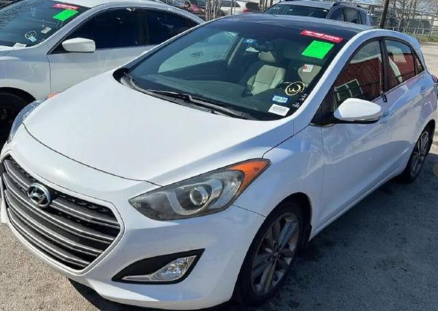 2017 Hyundai Elantra GT Base