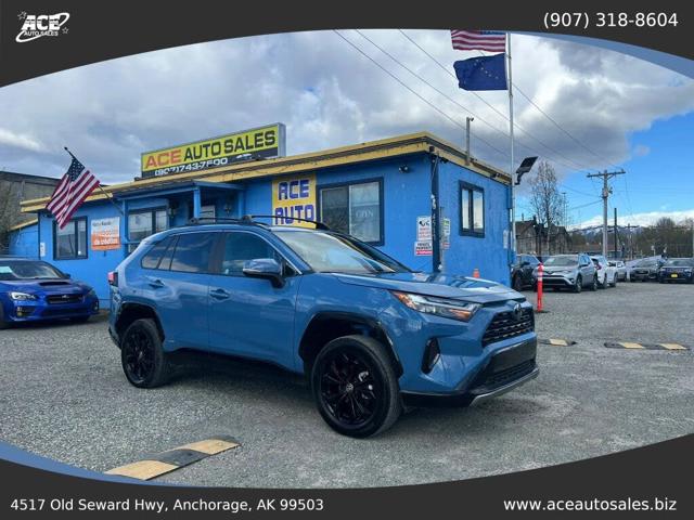 2025 Toyota RAV4 Hybrid SE