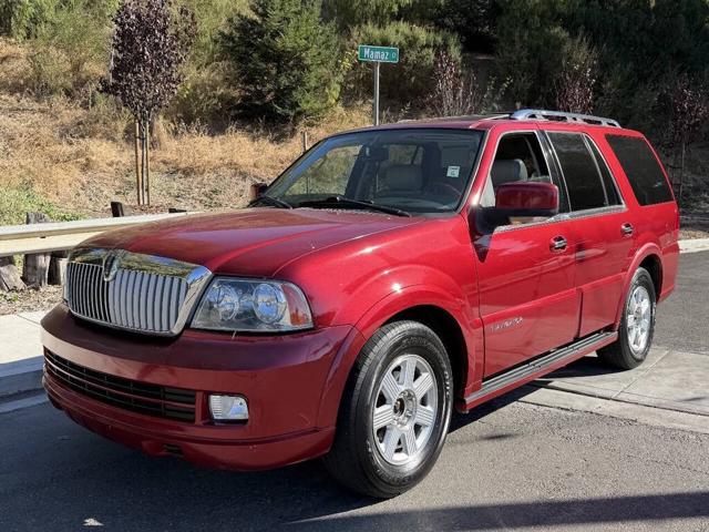 2005 Lincoln Navigator Luxury