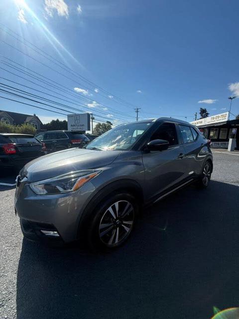 2019 Nissan Kicks SR
