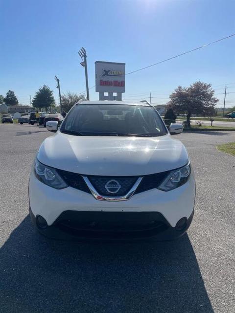 2018 Nissan Rogue Sport SV FWD