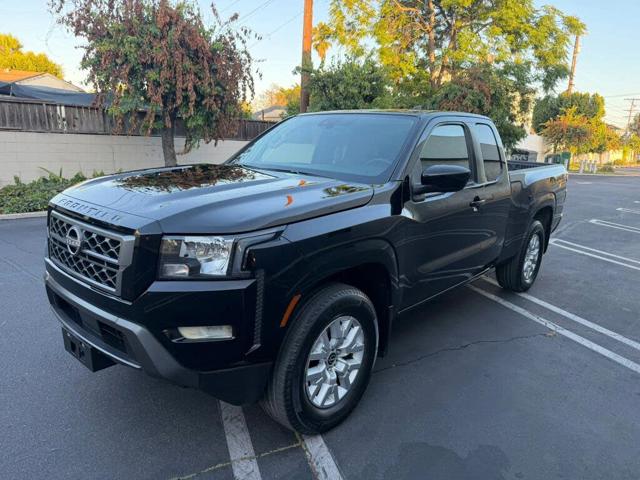 2023 Nissan Frontier SV