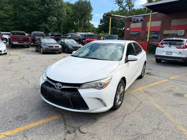2015 Toyota Camry SE